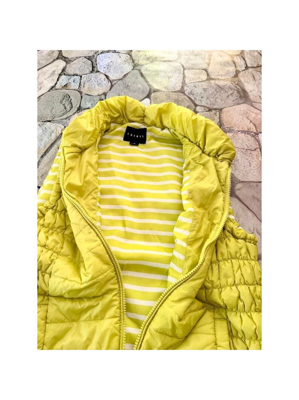 TRIBAL PUFFER VEST-MEDIUM - Picture 3 of 5